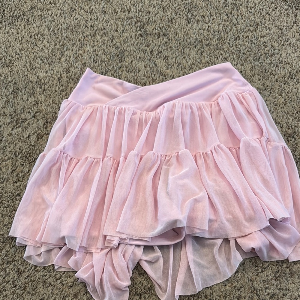 Blogilates Pink Ruffled skort